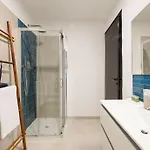 Luxury + Private Parking - Center * 科莫