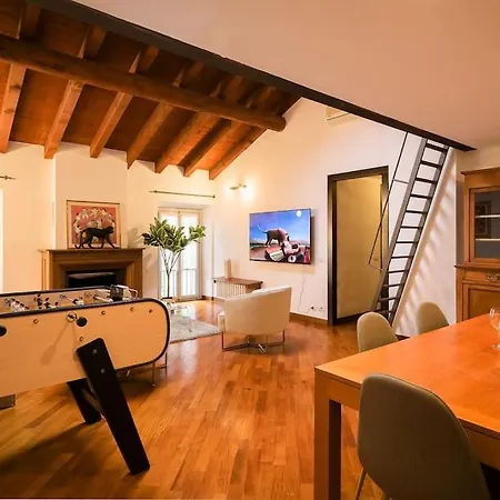 Luxury + Private Parking - Center Appartement