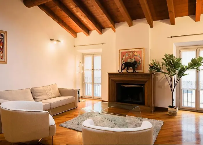 Apartmán Luxury + Private Parking - Center Como