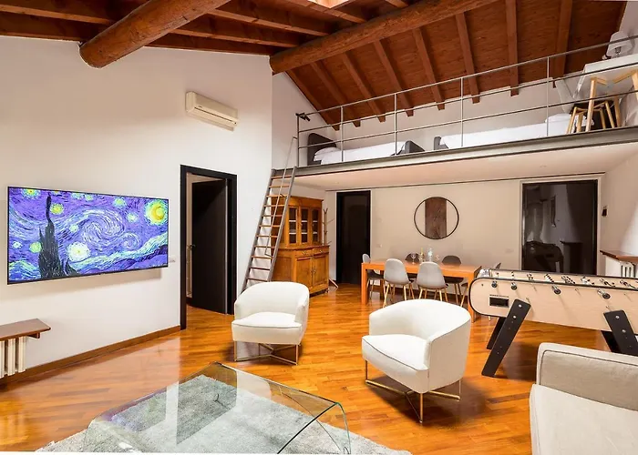 Apartament Luxury + Private Parking - Center Como